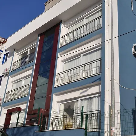 Kumsal Kusadası